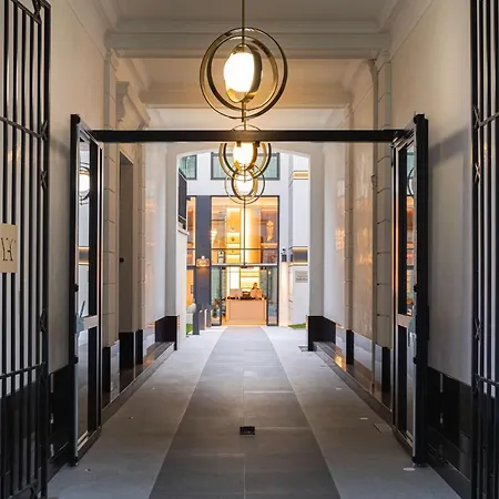 Yac Paris Clichy, A Member Of Radisson Individuals Hotel