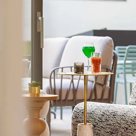 Yac Paris Clichy, A Member Of Radisson Individuals Hotel