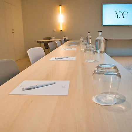 Hotel Yac Paris Clichy, A Member Of Radisson Individuals 4*