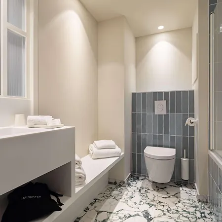 Yac Paris Clichy, A Member Of Radisson Individuals Hotel Clichy