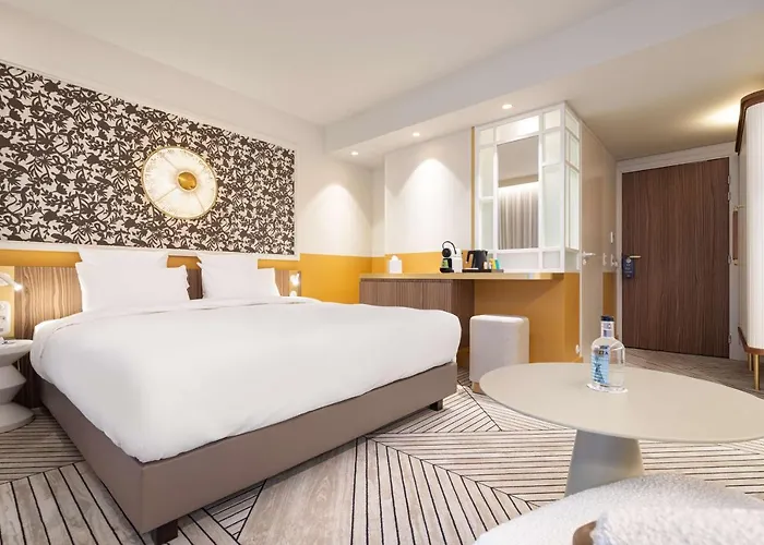 Yac Paris Clichy, A Member Of Radisson Individuals Hotel