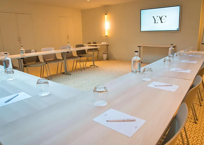 Hotell Yac Paris Clichy, A Member Of Radisson Individuals